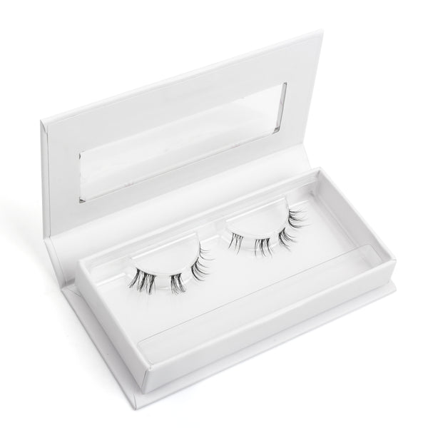 open eyelash extension box