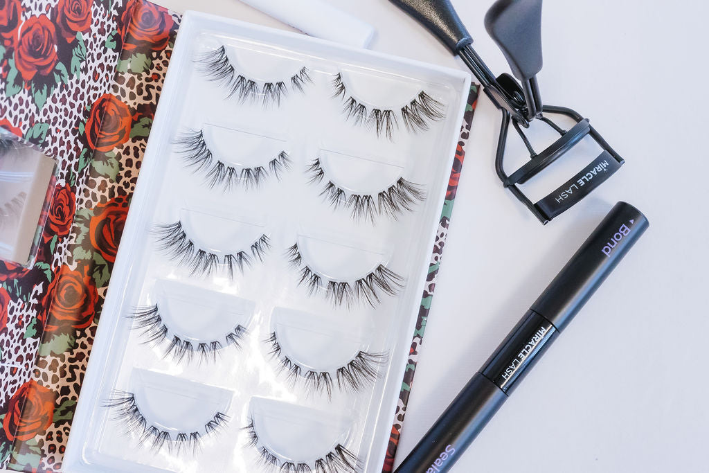 bond and sealant with lash box